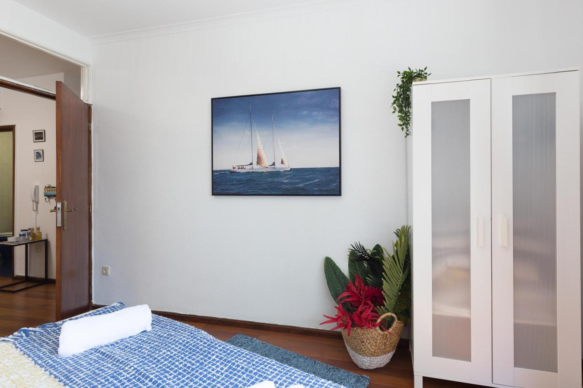 Host Wise - Comfy Bright Flats With Netflix Appartement Porto Kamer foto