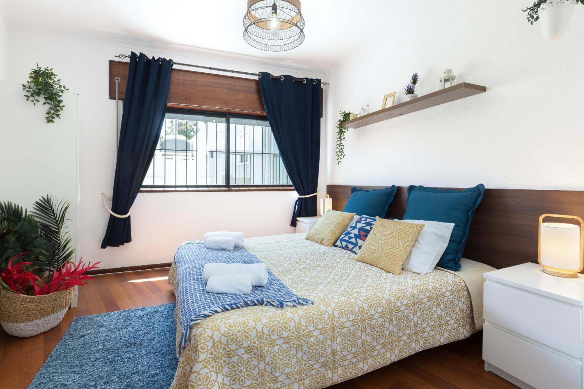 Host Wise - Comfy Bright Flats With Netflix Appartement Porto Kamer foto